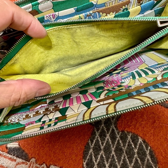 HERMES ❤️🌟GREEN EPSOM AZAP ZIP AROUND SILK’N WALLET.⭐️ - Picture 6 of 8